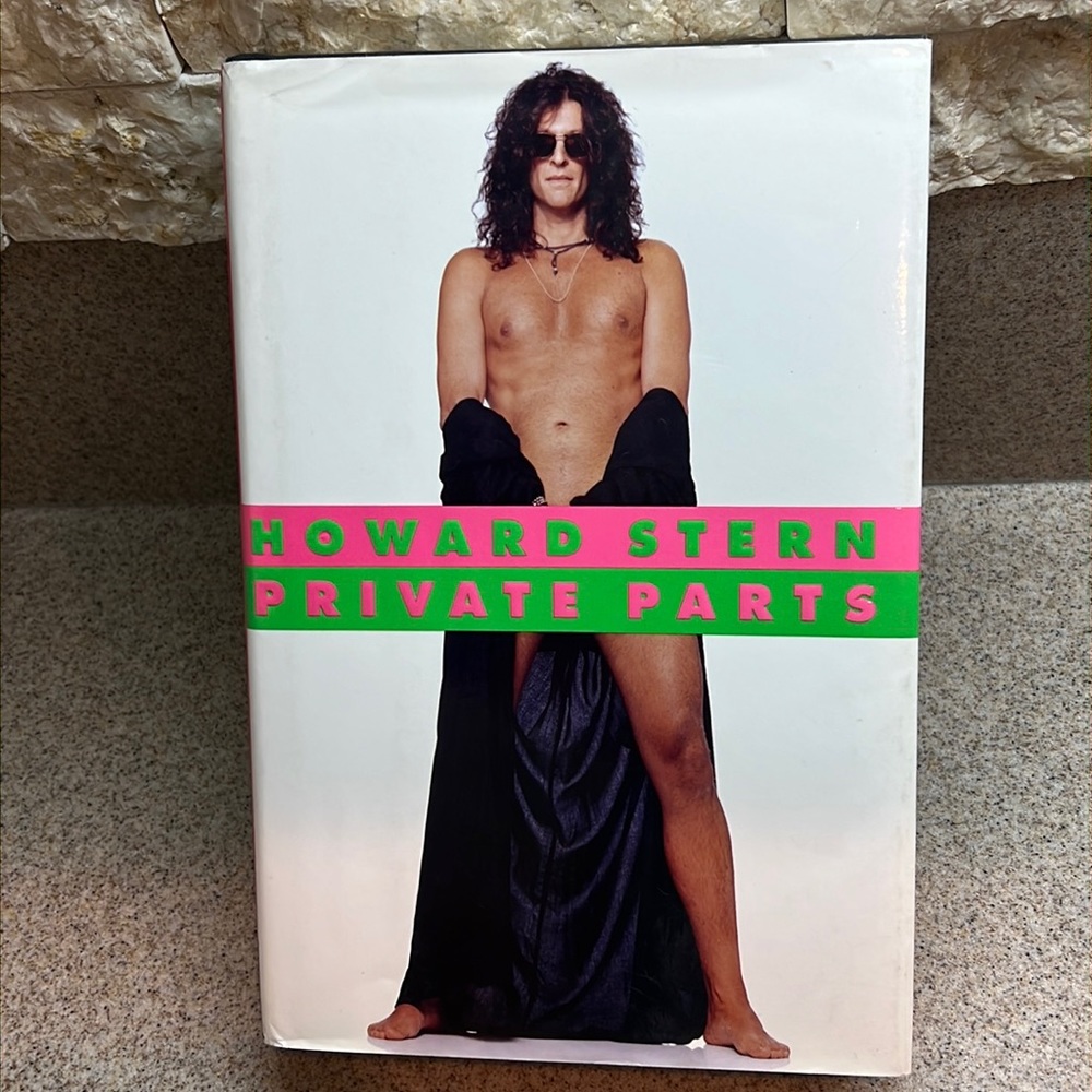 Howard Stern “PRIVATE PARTS” hardcover book by Simon & Schuster  EUC 1993